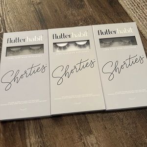 Flutter habit shorties lashes - brand new